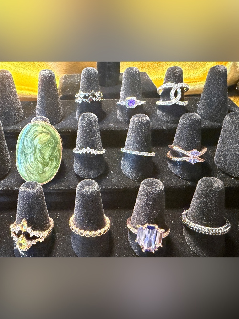 11 Bath Bomb rings.. never worn..